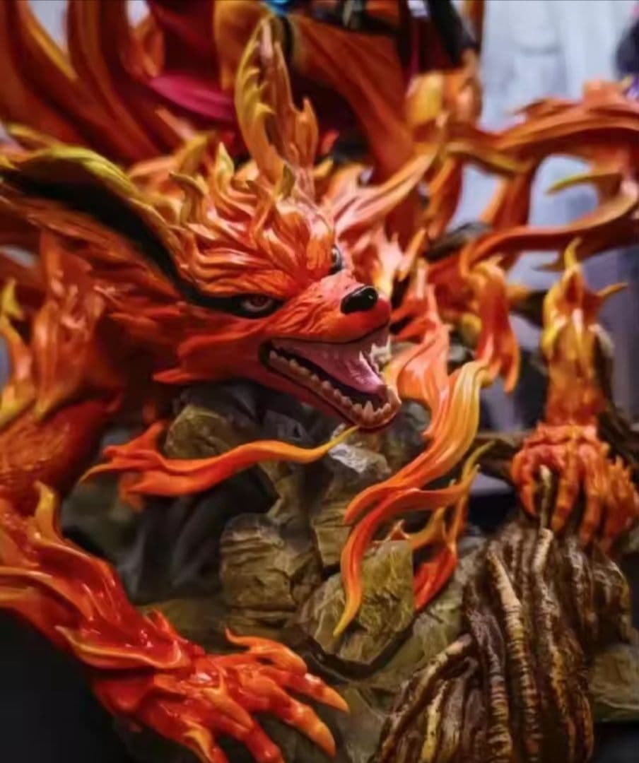 NARUTO　うずまきナルト　九尾　フィギュア