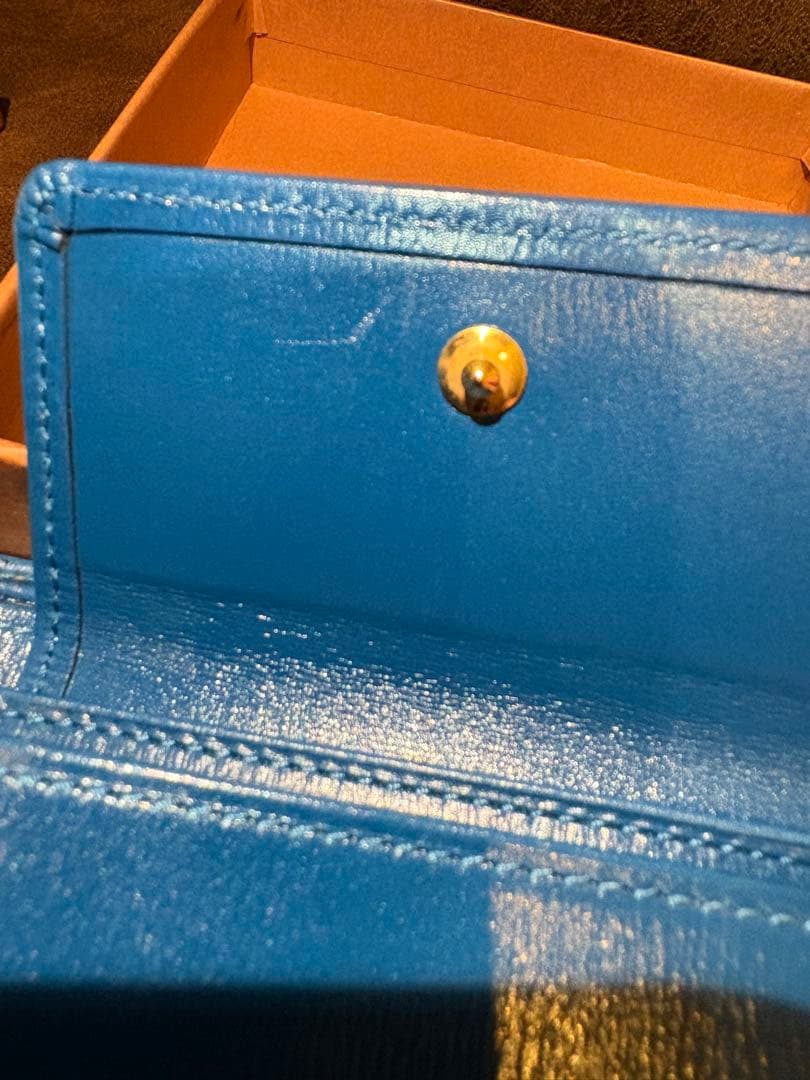 LOUIS VUITTON 青 レザー 財布　エピ