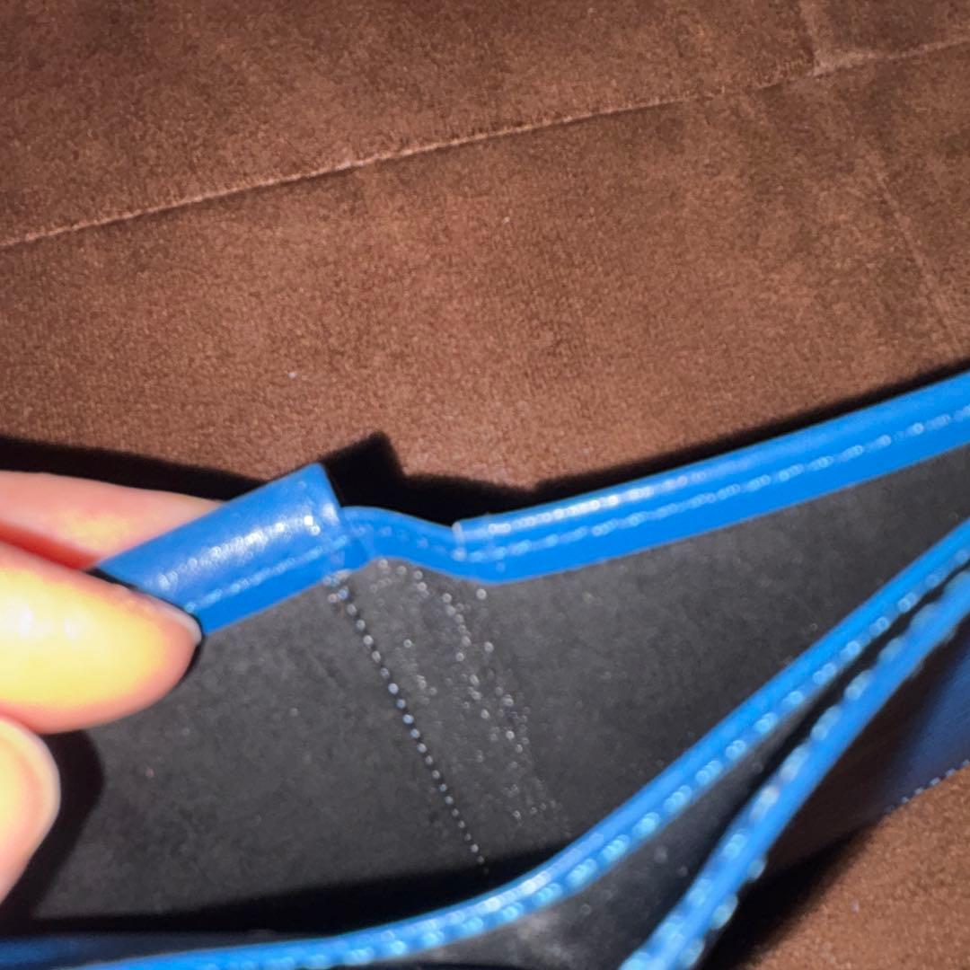 LOUIS VUITTON 青 レザー 財布　エピ