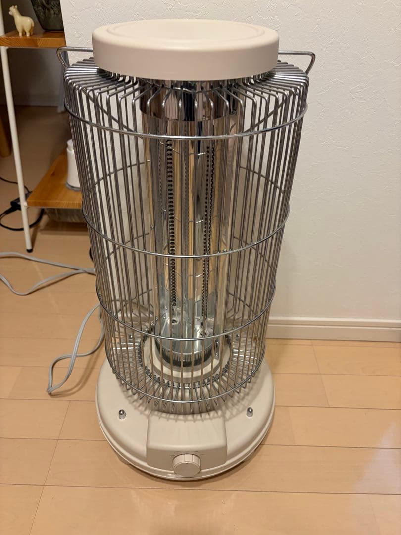 モダンデコ　レトロカーボンヒーター　電気ストーブ