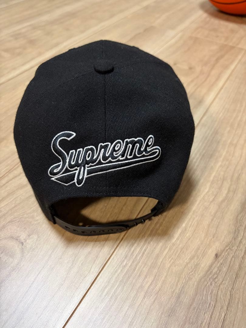 【限定値下げ】Supreme World Famous SLogo6-Panel