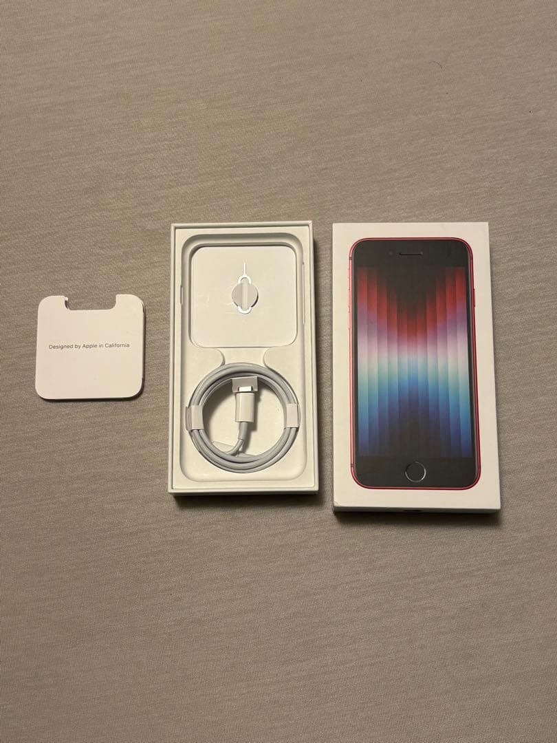 Apple iPhone SE (第3世代) PRODUCT(RED)