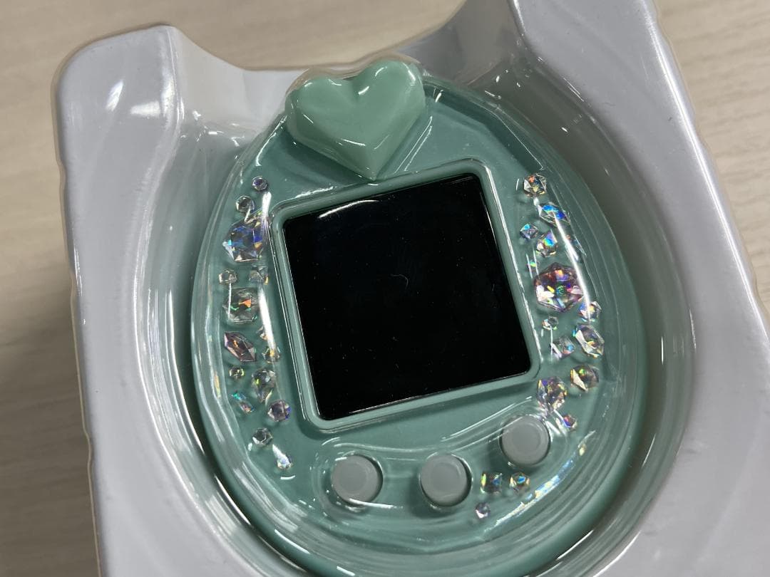 バンダイ たまごっちピース tamagotchi p's グリーン