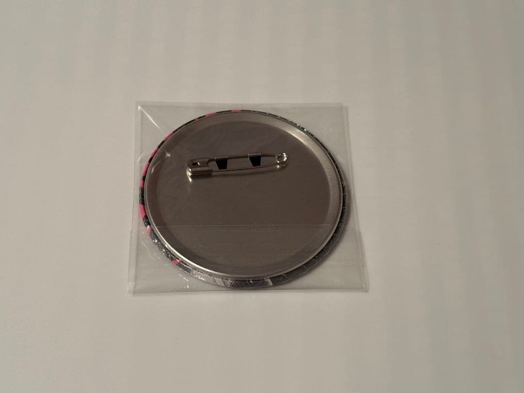 NARUTO ナルト　缶バッジ　絆　うずまきボルト　J World