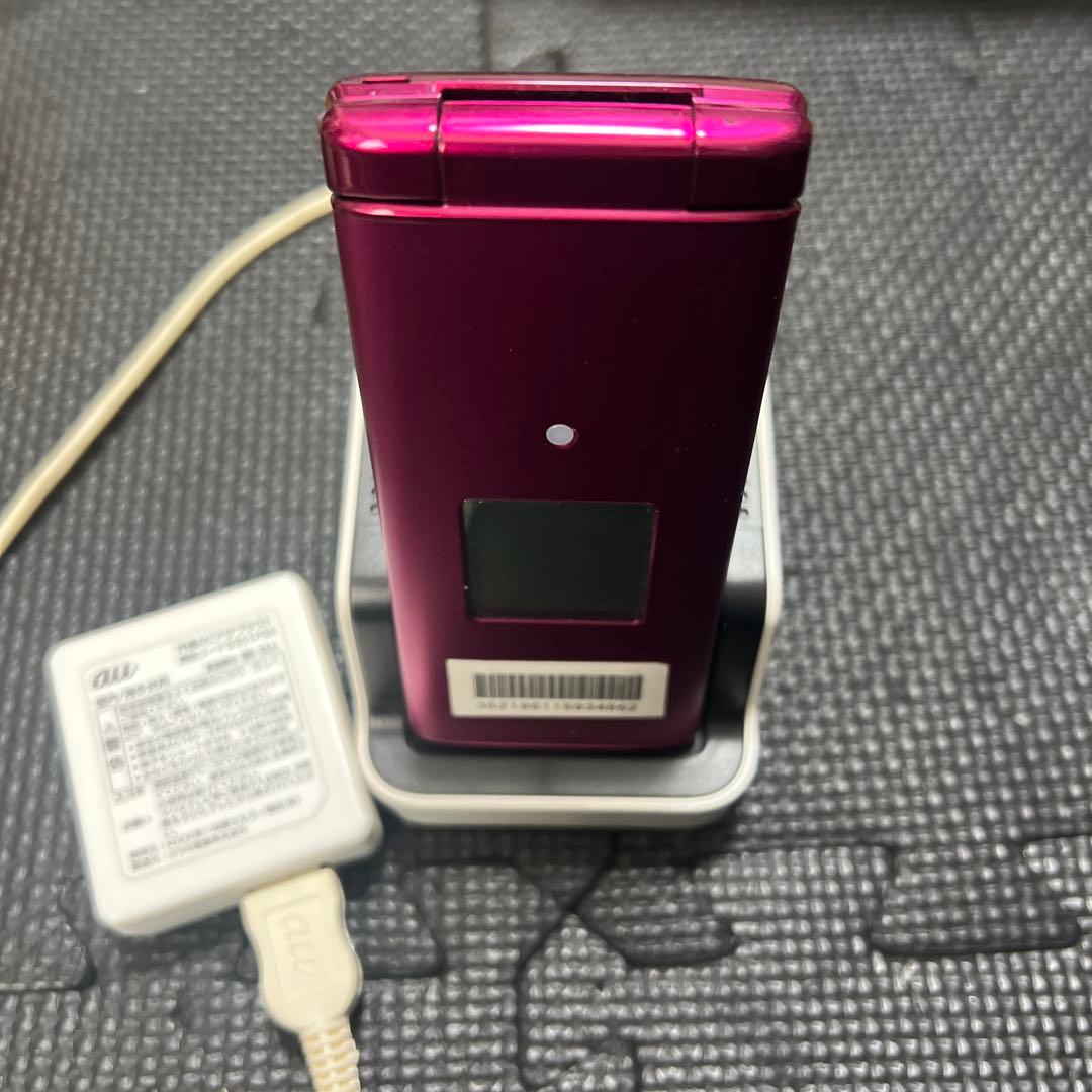 KYF38 au 本体 ドック充電式