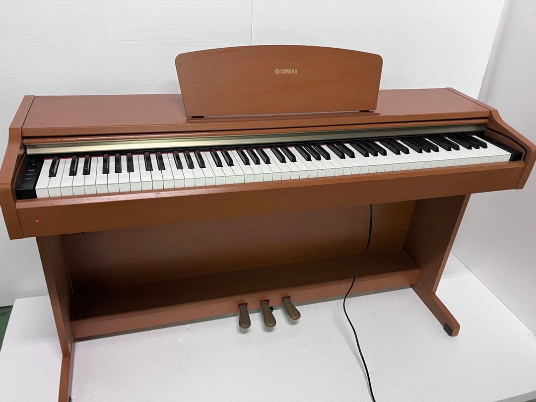 na-yu　YAMAHA YDP-123 88鍵盤　電子ピアノ