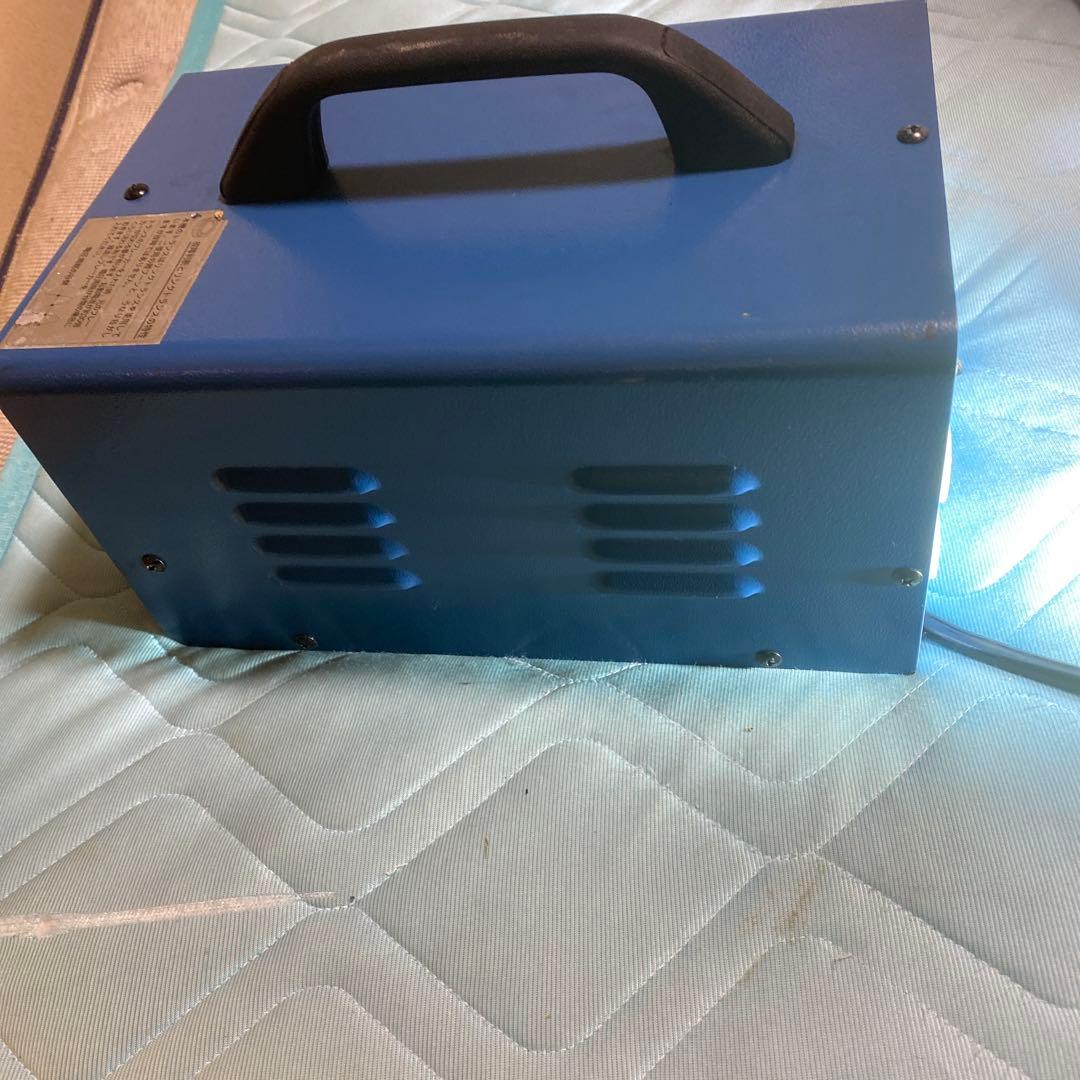 TB-300D 変圧器 100V/115V 3KVA 約1年使用