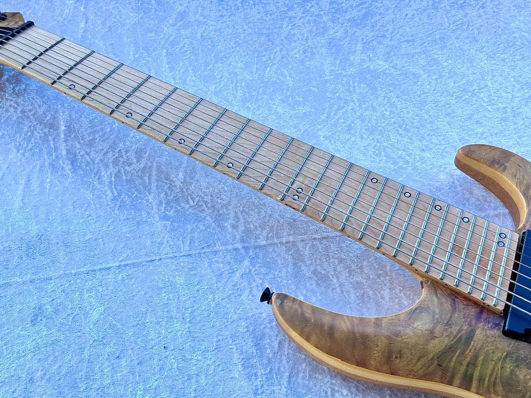 N34 gfc GNRF8-300 Satin NA BURL エレキギター