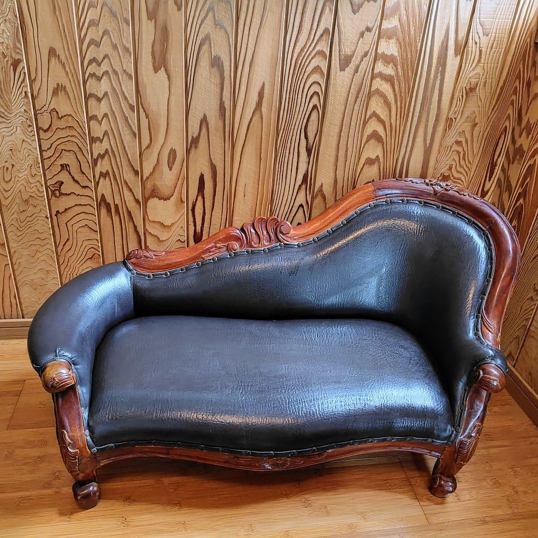 クラシックレザーソファ