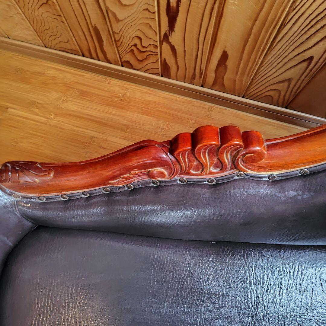 クラシックレザーソファ