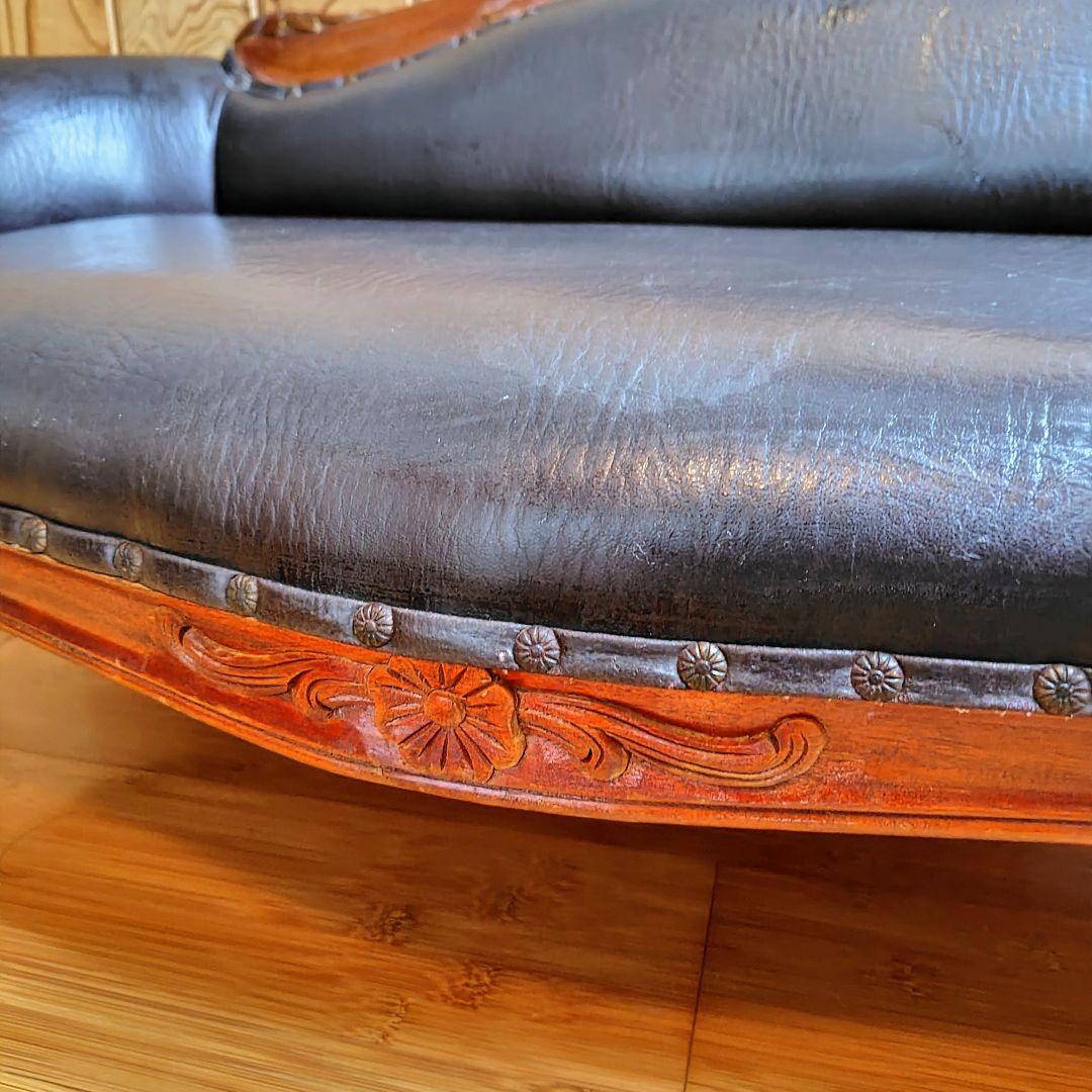 クラシックレザーソファ