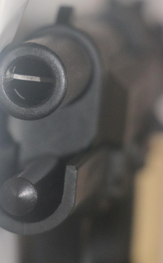 MGC製HW樹脂モデルガン ベレッタＭ９２ＦＳ湾岸戦争限定モデル SPG合法品