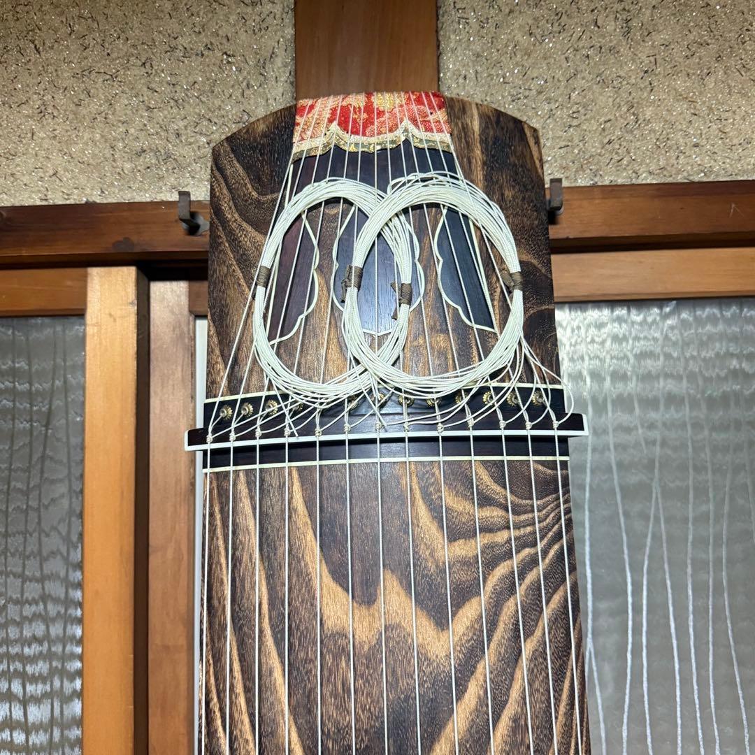 【極美品】　琴　和楽器　弦楽器 13弦　すだれ彫り
