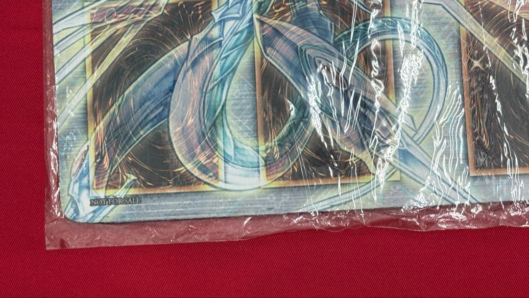 遊戯王 ハーフ プレイマット アジア2010 セイヴァー 未開封