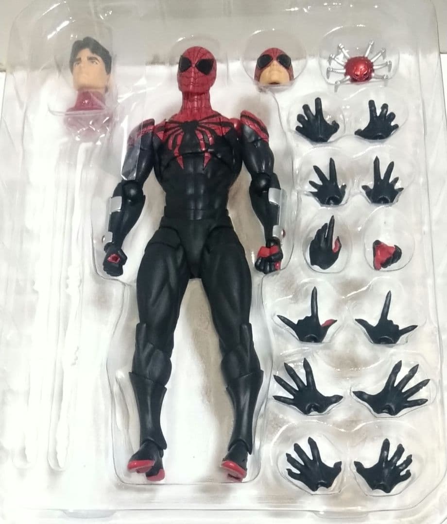 か*た様 リボルテック　アメイジングヤマグチ風　スーペリア スパイダーマン