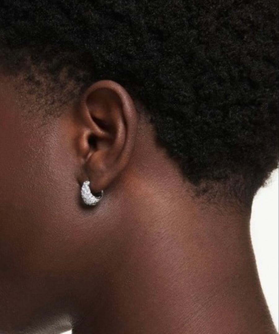 美品【定価2.2万】スワロフスキー ピアス　Sublima シルバー 正規品