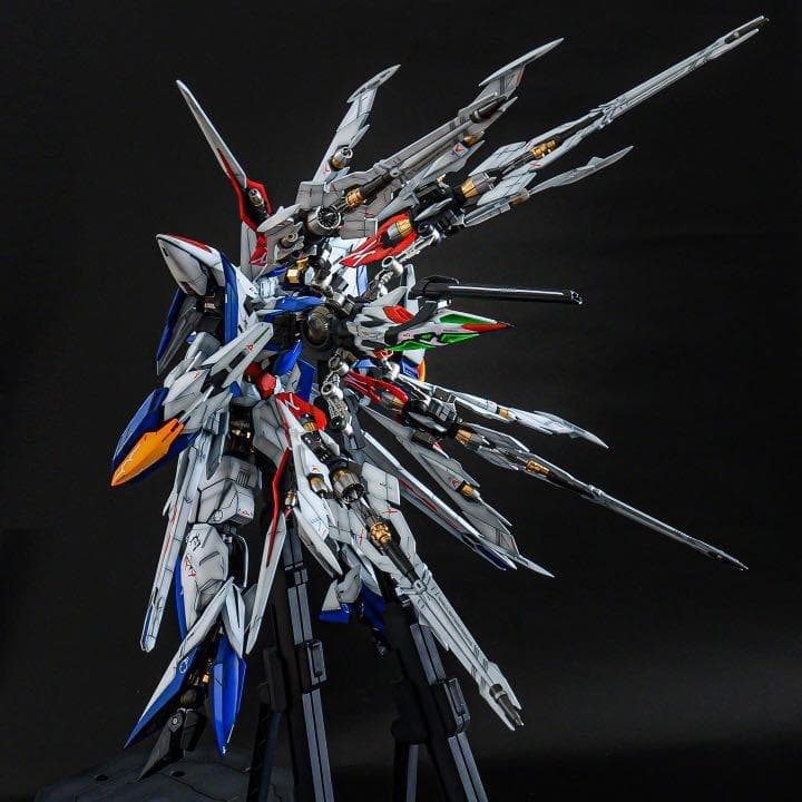 MG エクリプスガンダム＆マニューバストライカーパック【塗装・完成済みガンプラ】