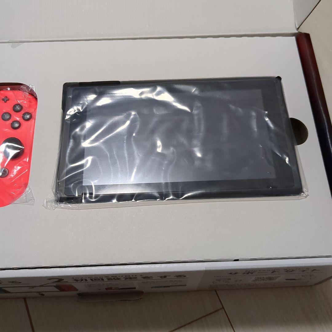 保管状態良好　Nintendo Switch 本体 青/赤 ジョイコン付き
