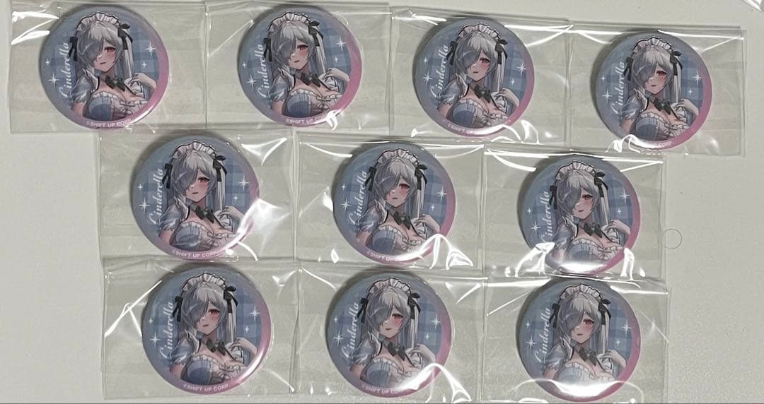 勝利の女神 NIKKE andGALLERY コラボカフェ シンデレラ 缶バッジ