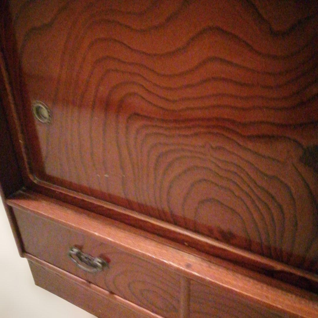 木製ガラス扉収納棚　アンティーク　戸棚