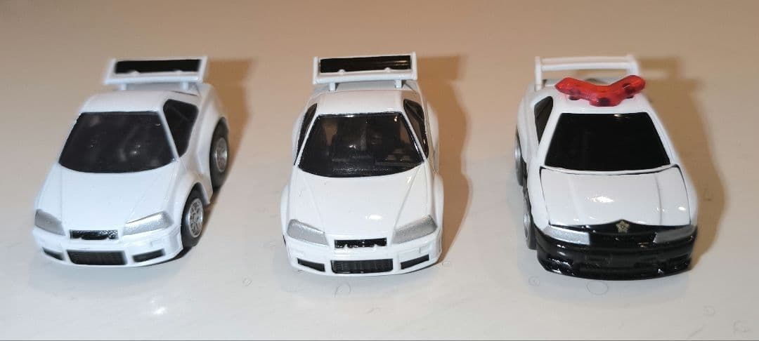 チョロＱアクリル製イルミネーションスイッチ付きケースとイルミネーションチョロQ