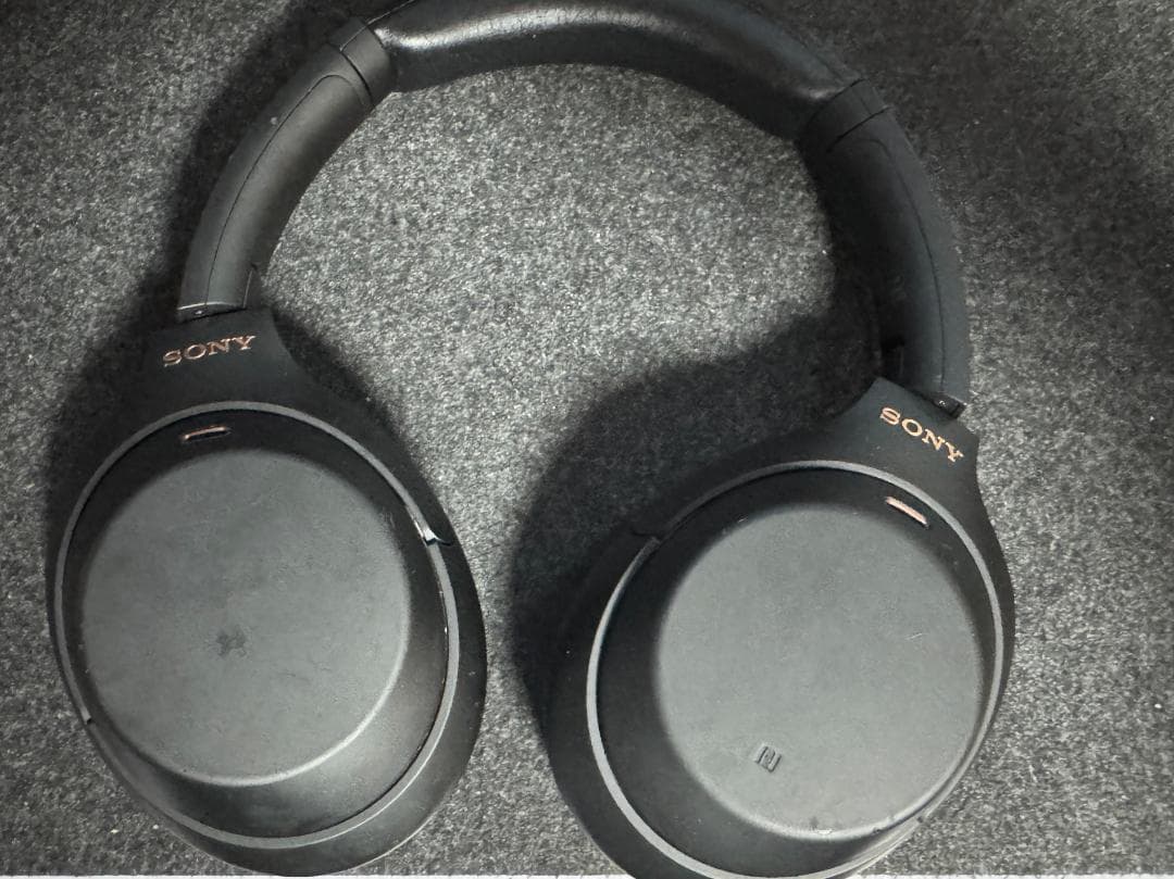 SONY WH-1000XM4 ワイヤレスヘッドホン 中古 本体＋ケースのみ