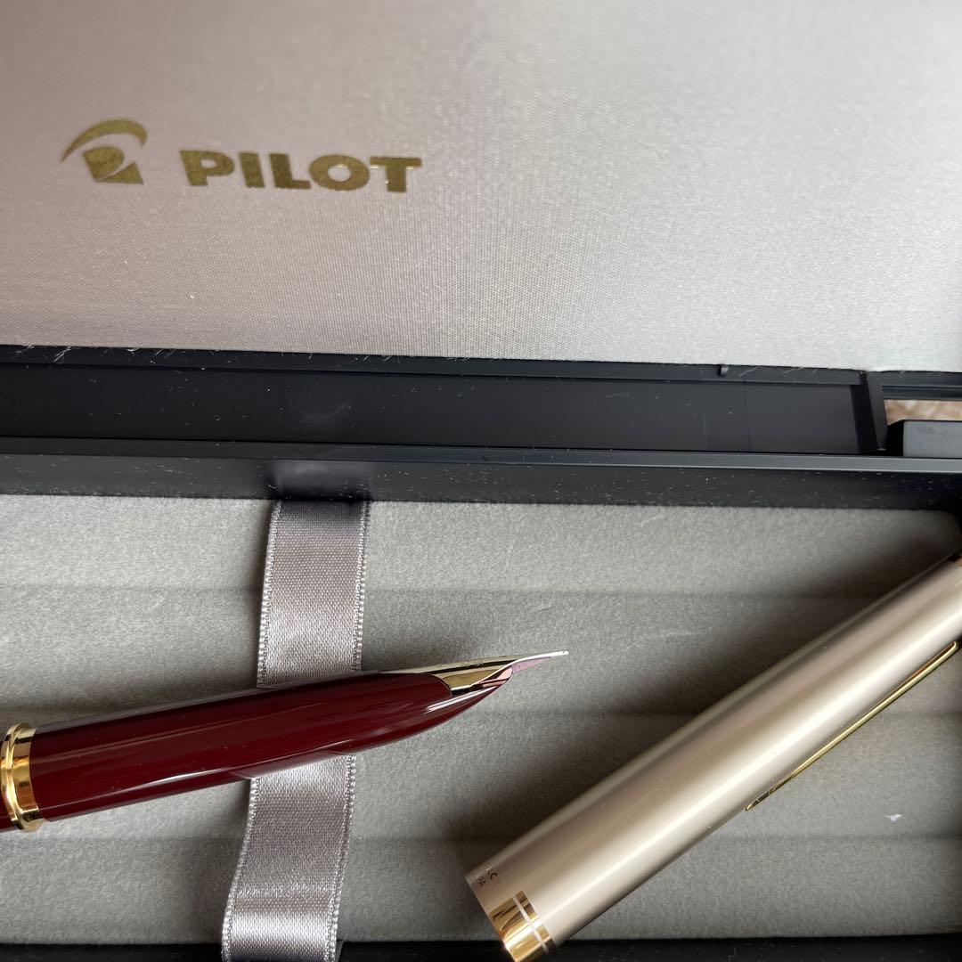 パイロットPILOT万年筆*Elite95s*ディープレッド　細字Ｆ