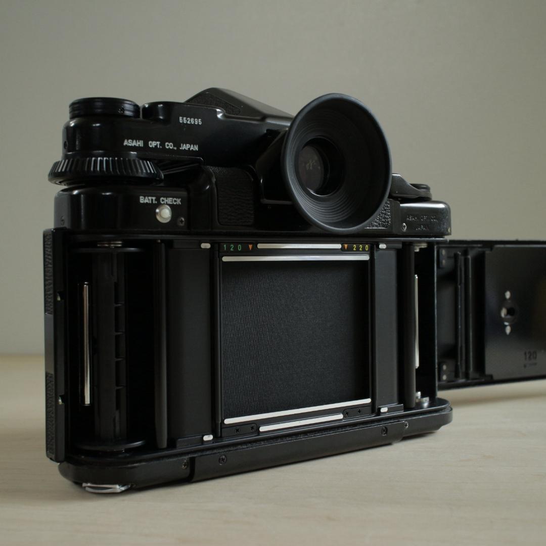 Pentax 6×7 TTL ボディ ミラーアップ付き / ペンタックス 67