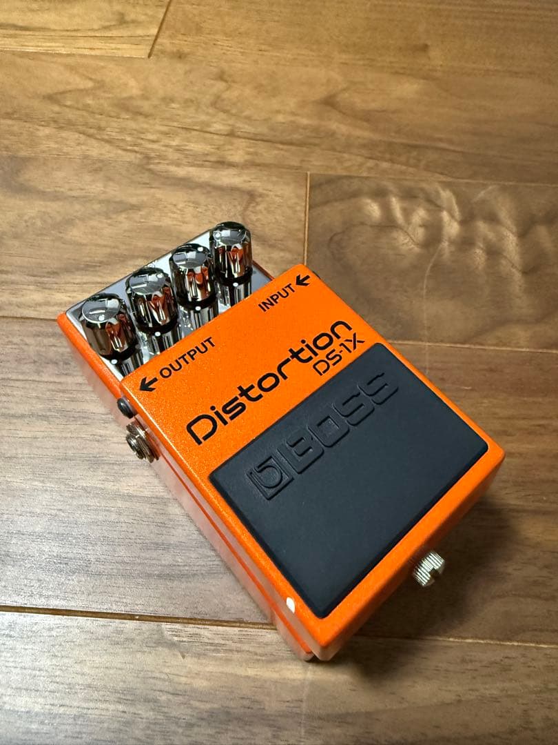 BOSS DS-1X ディストーション 箱、説明書など付属 ギター エフェクター