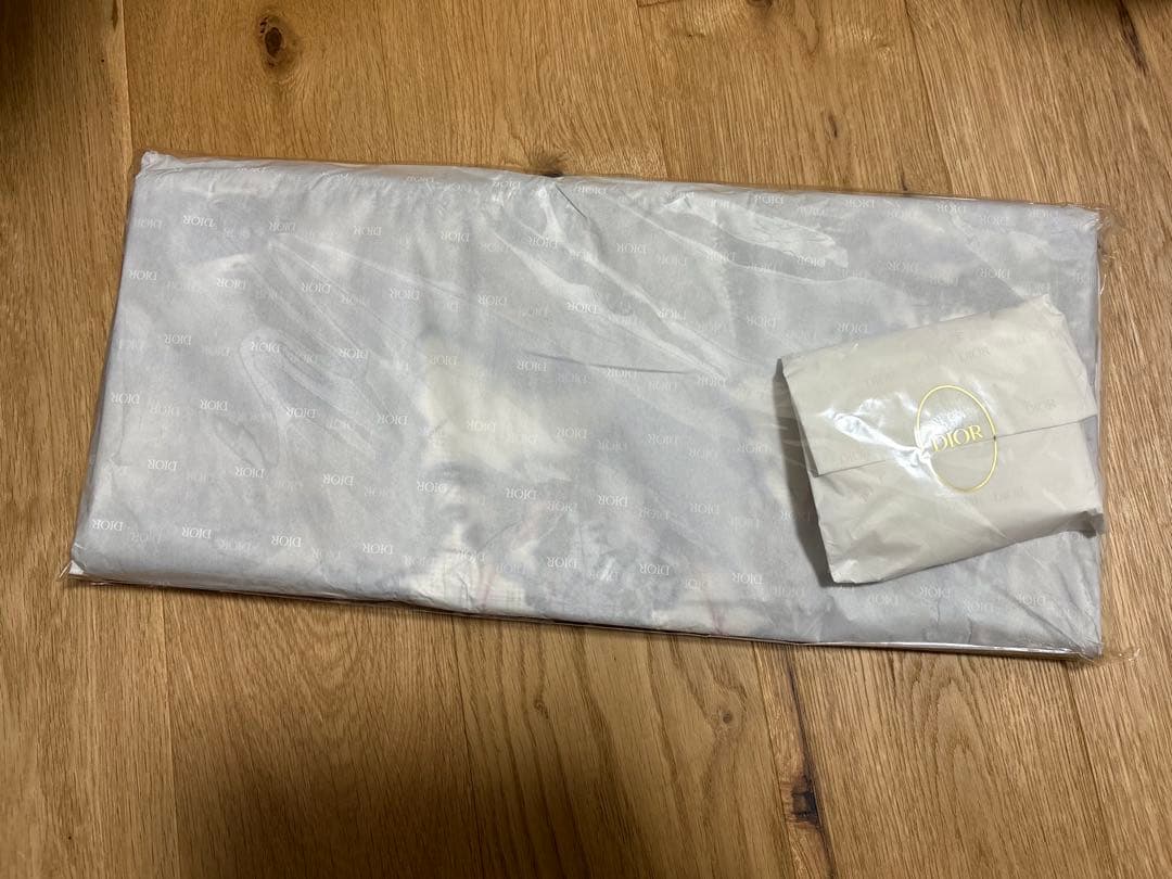 ディオール　プラチナ会員限定　バースデイギフト　新品未開封