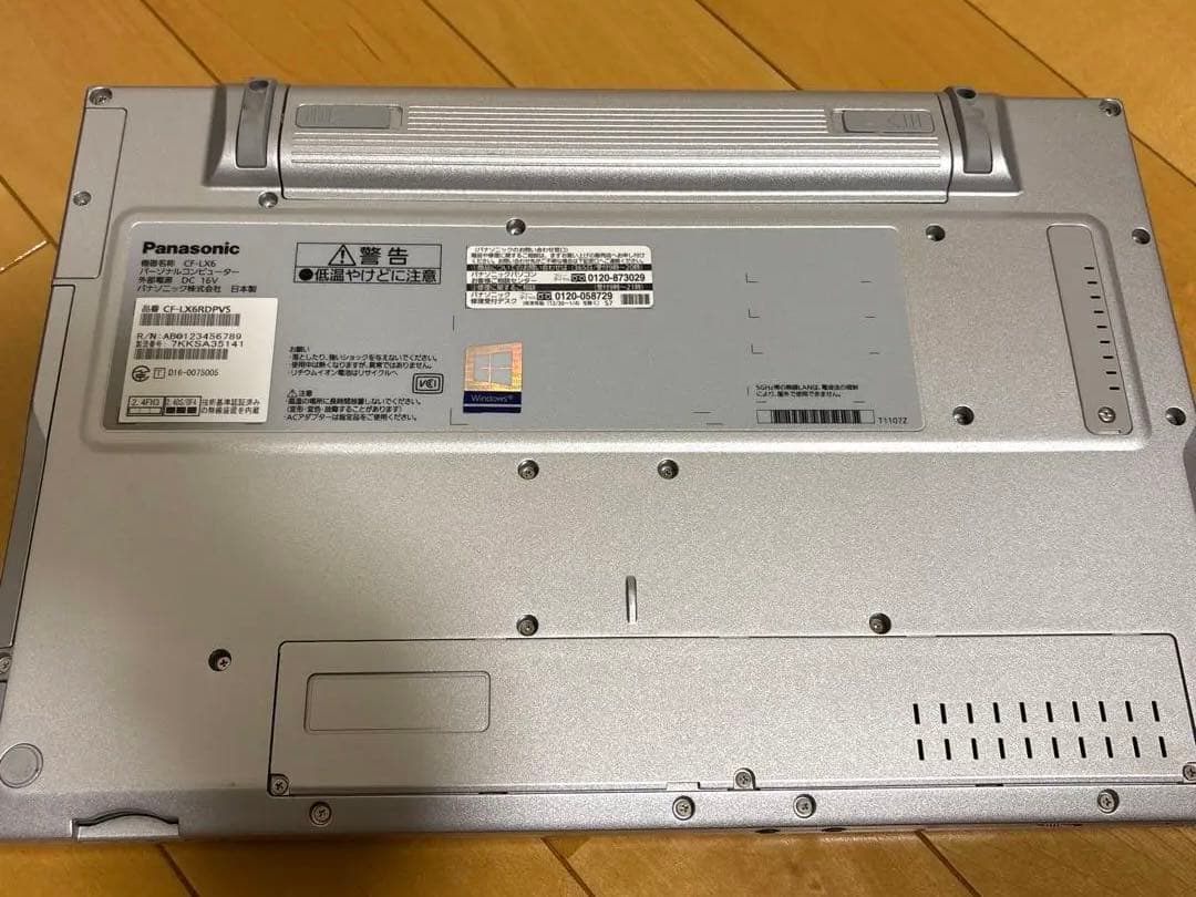 Let’s note CF-LX6 i5-7300U 8GB Win11Pro