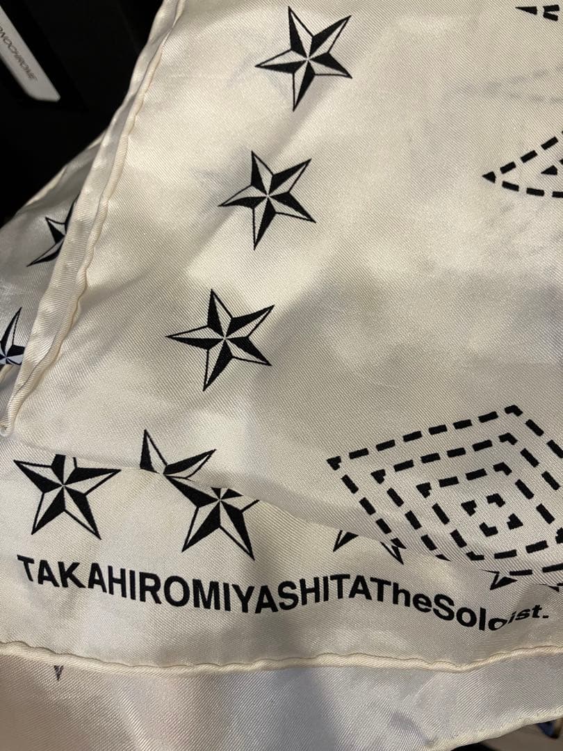 ソロイスト soloist 大判　シルク　ストール　スカーフ