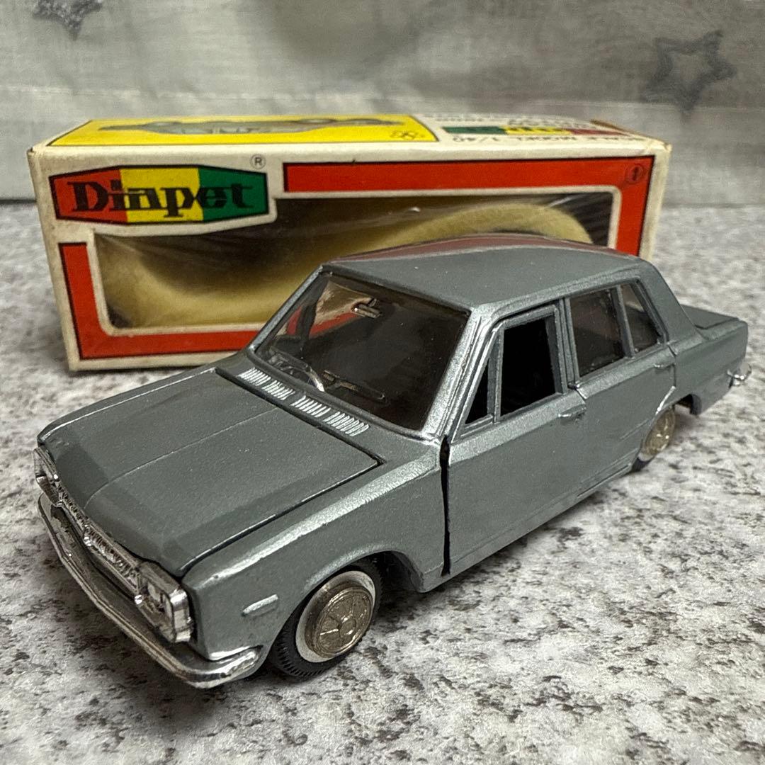 絶版ハコスカ　ダイヤペットNo.225NISSAN￼スカイライン1800 銀色