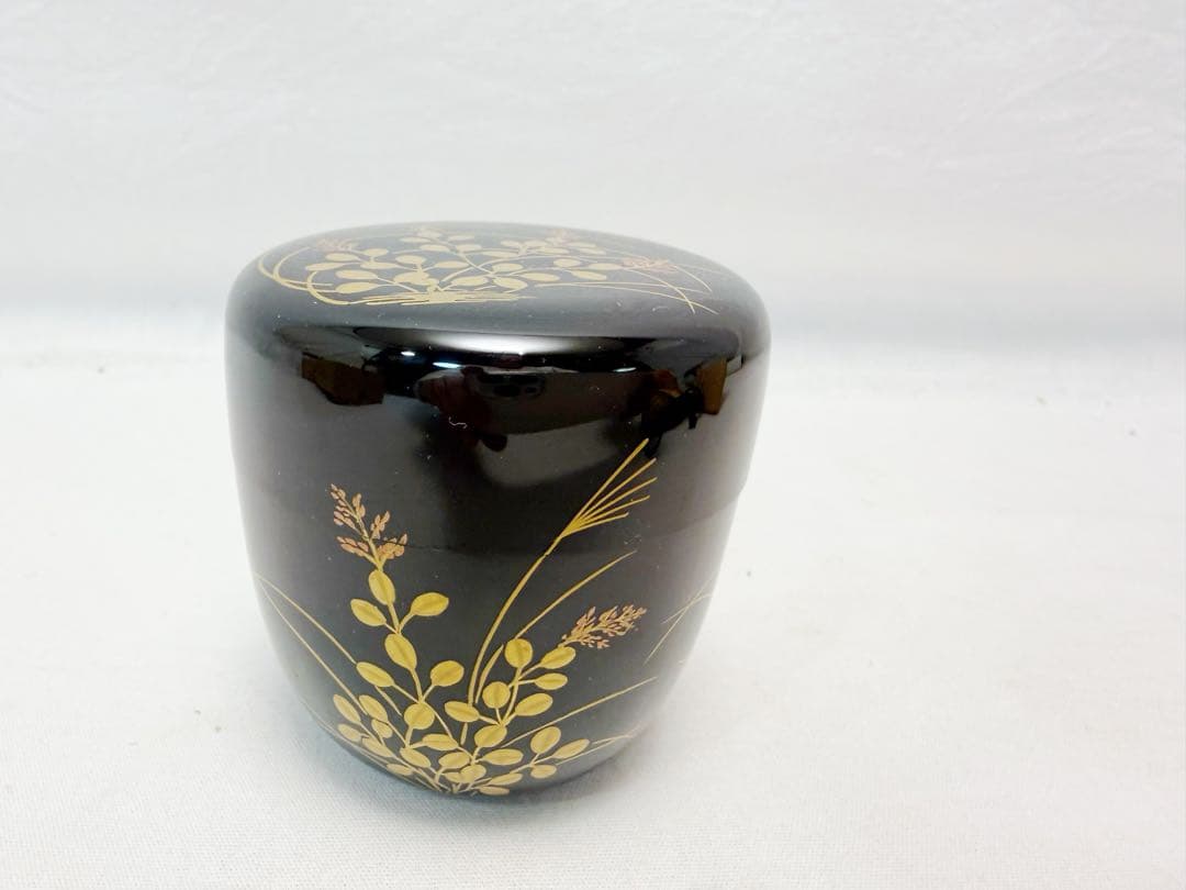 未使用 茶道具 塗師 中村宗哲作 秋草蒔絵 中棗 木製黒真塗 仕覆付 共箱