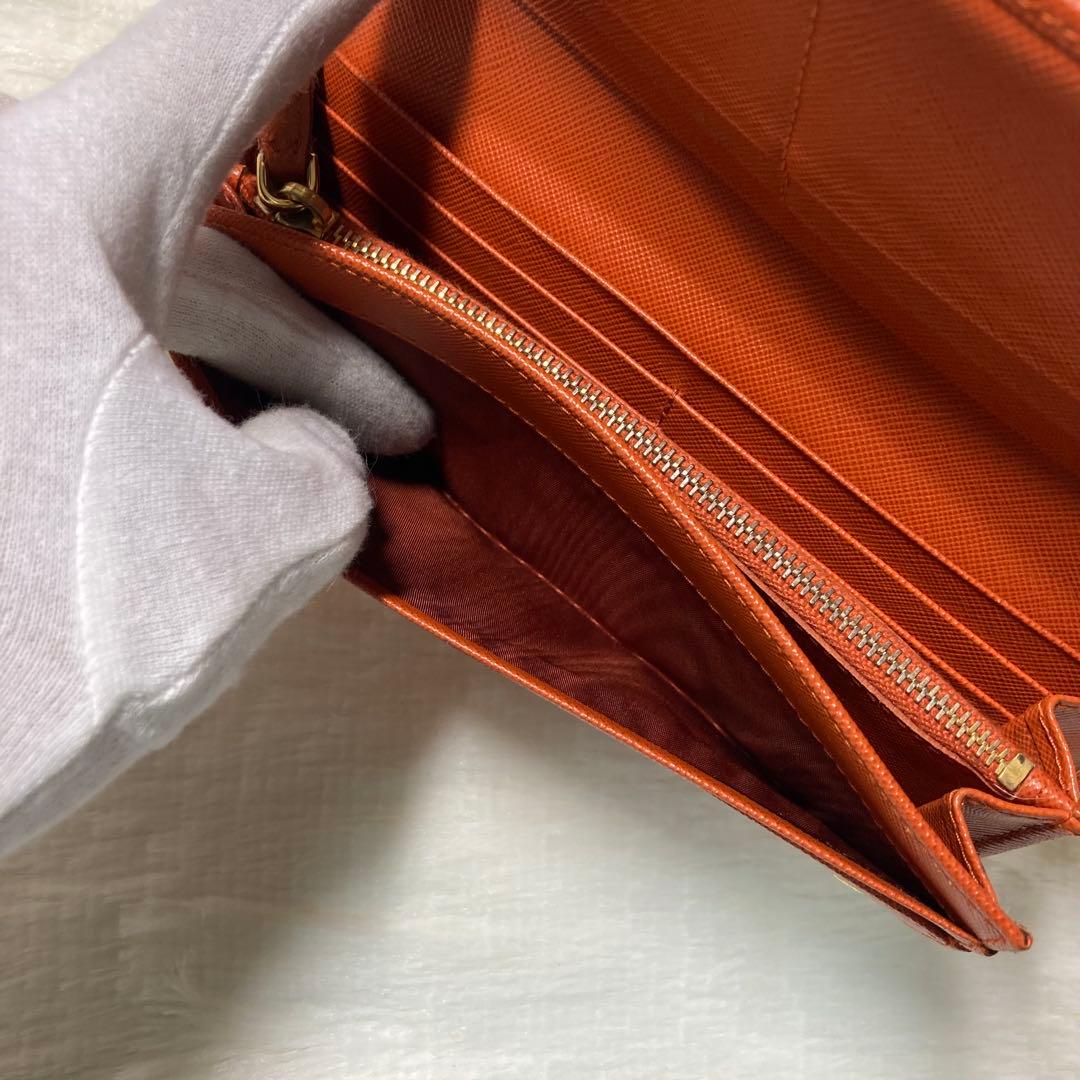 早い者勝ち　PRADA プラダ　長財布　二つ折り　サフィアーノ　橙　付属品