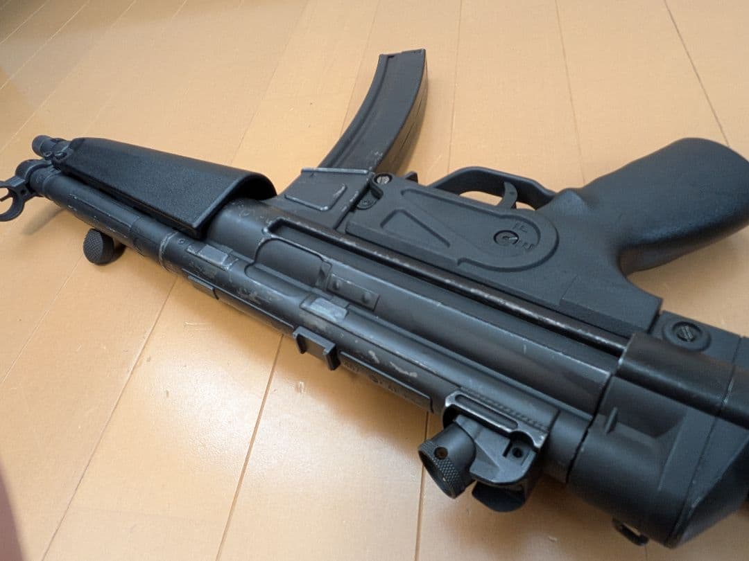 マルイ　MP5電動ガン　メタル、旧タイプレシーバー　カスタム