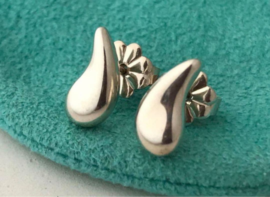 c372 美品　ティファニー　ティアドロップ　エルサ　ペレッティ　ピアス　925