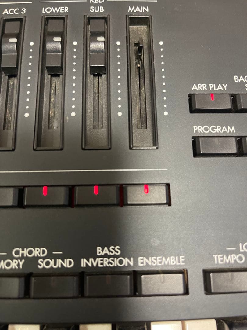 希少品 KORG i30 Music workstation シンセサイザー