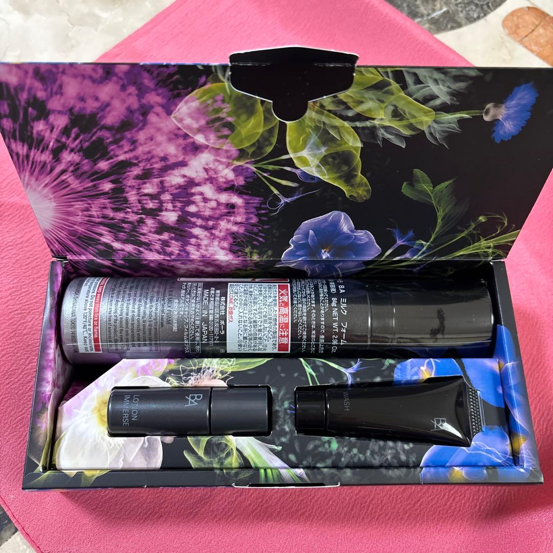 POLA ミルク　フォーム　シーズナル　ボックス