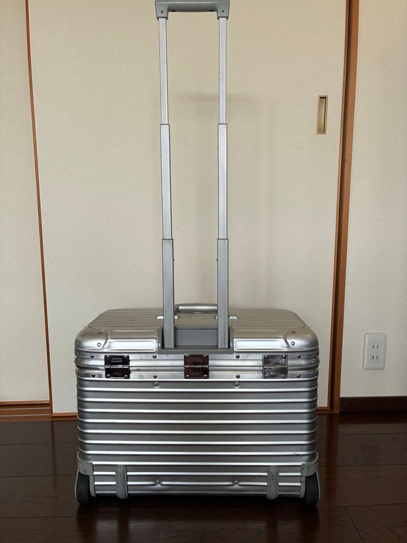 今週まで半額以下　廃盤　名作　二輪　リモワRIMOWA パイロット　トロリー