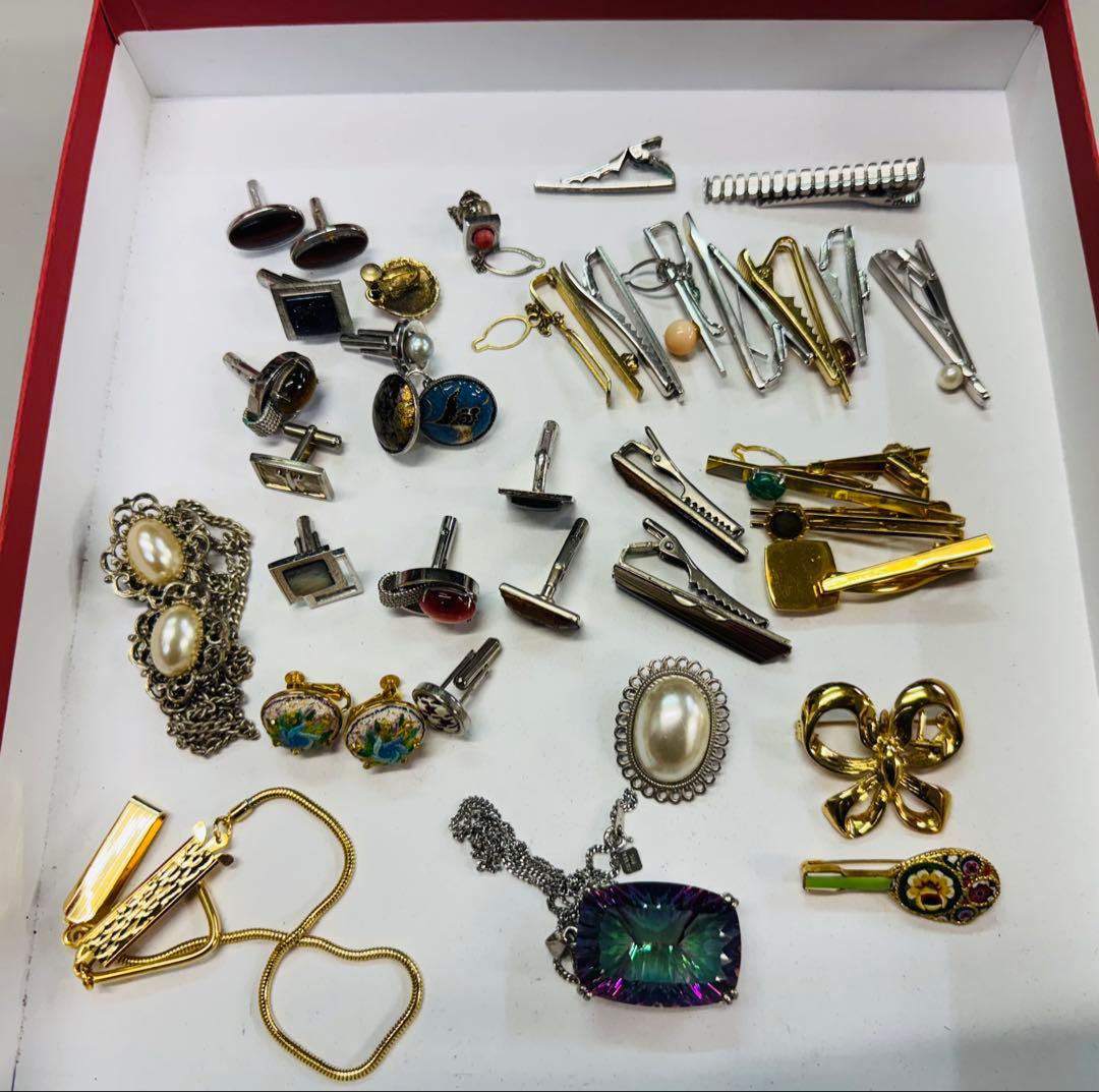 W*E様 約4キロ　アクセサリー　まとめ売り