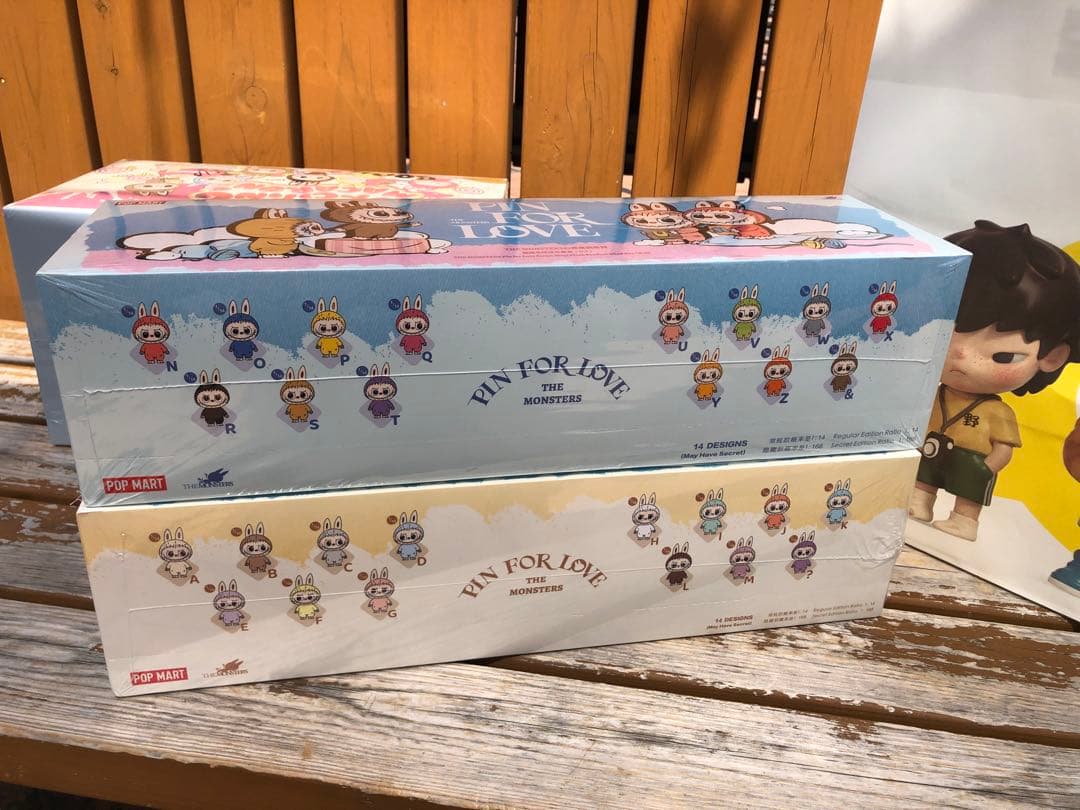 ポップマート ザ モンスターズ ピン フォー ラブ シリーズ ぬいぐるみ