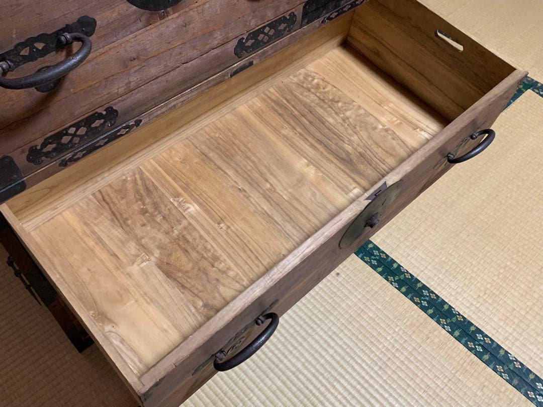 ☆【アンティーク】和箪笥 昭和レトロ 古タンス 桐箪笥