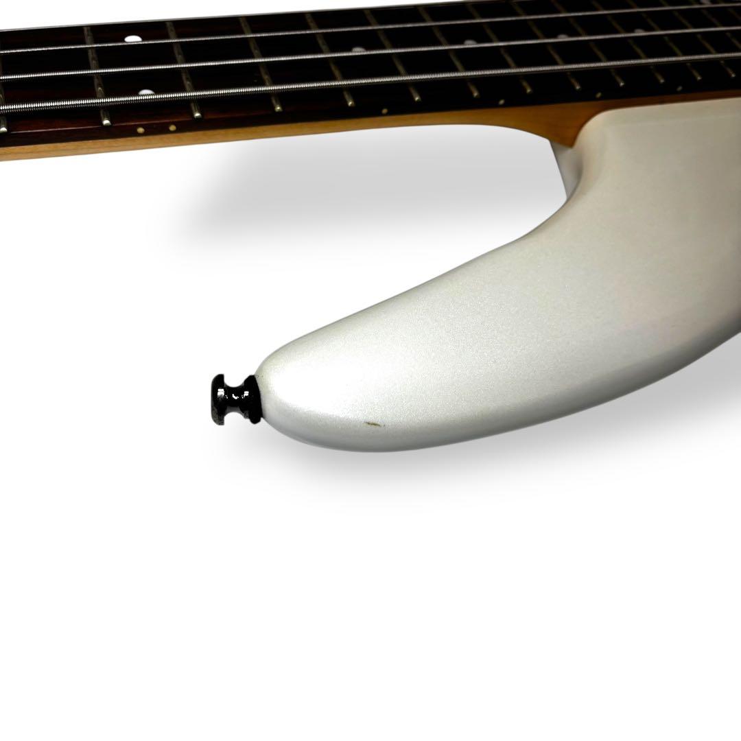 【良品】アイバニーズ IBANEZ エレキベース SR300 ホワイト バンド