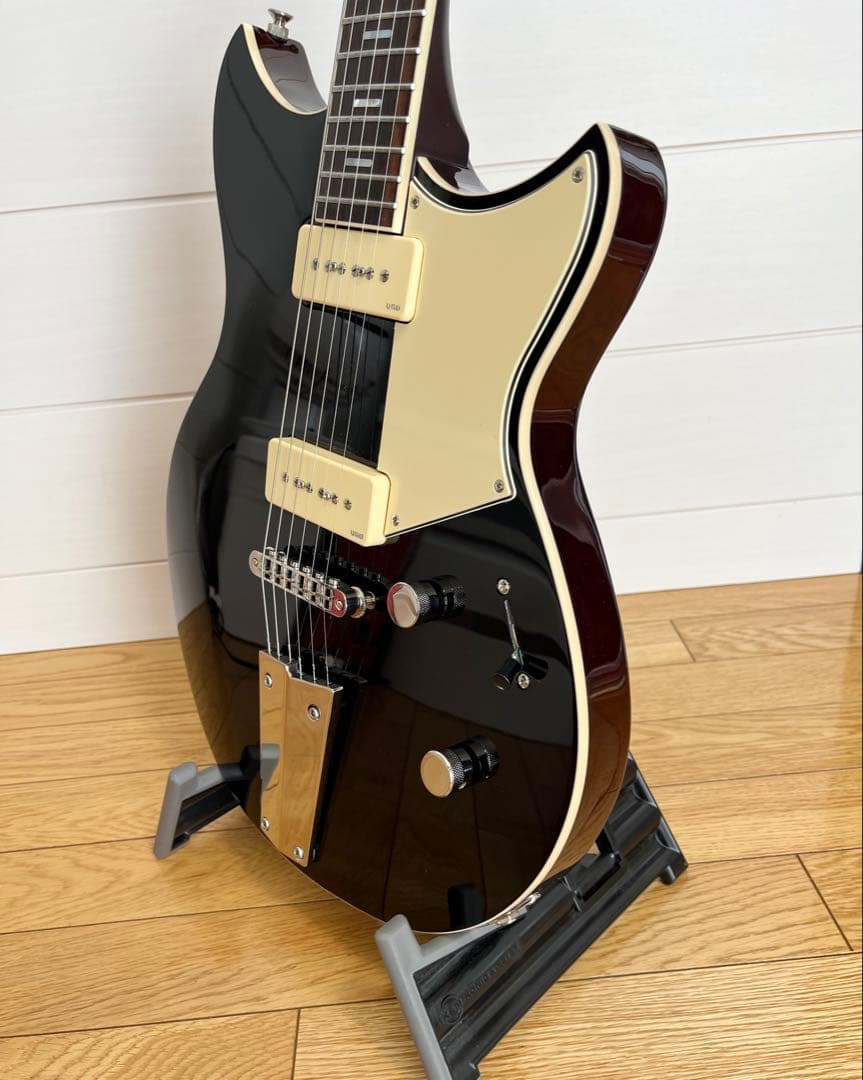 ギター YAMAHA REVSTAR RSS02T BLACK