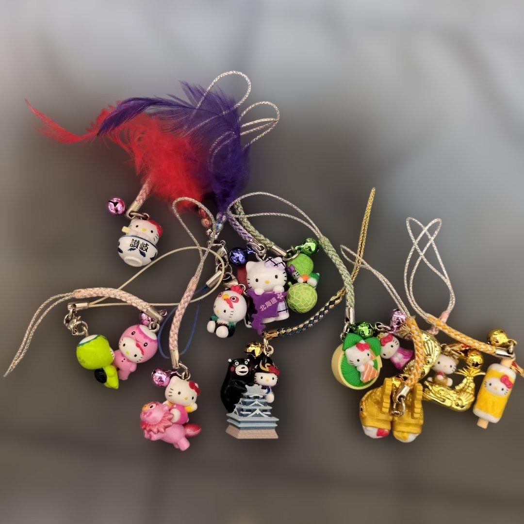 ハローキティ ご当地根付け100個まとめ売り　おまけ付き