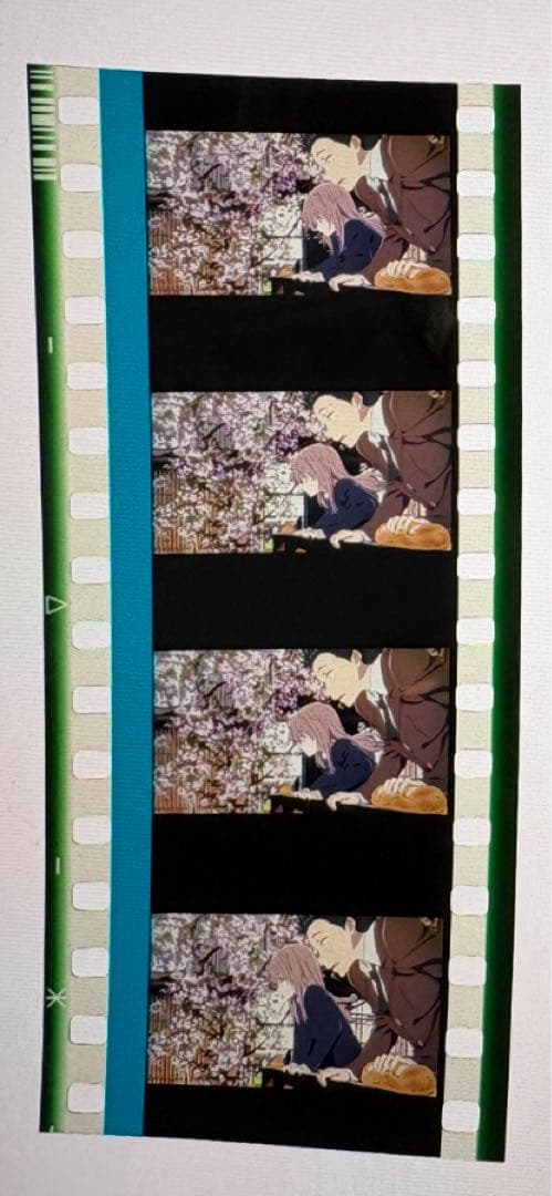 映画『聲の形』入場者特典35mmコマフィルム 西宮硝子、石田将也