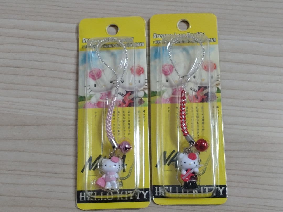 NANA× HELLOKITTY コラボストラップ 2005 ご当地キティ 根付