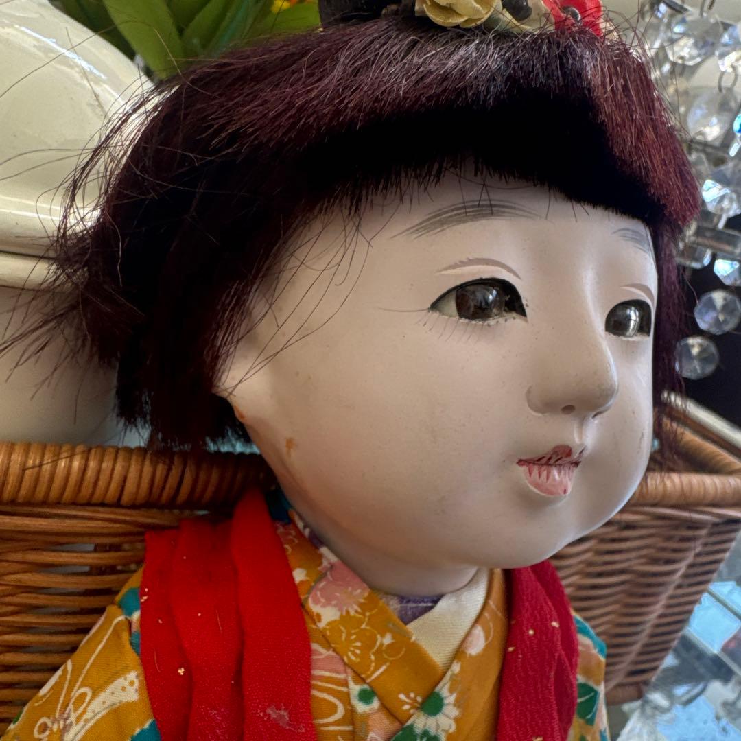 曰く　市松人形 和風模様 赤いベスト