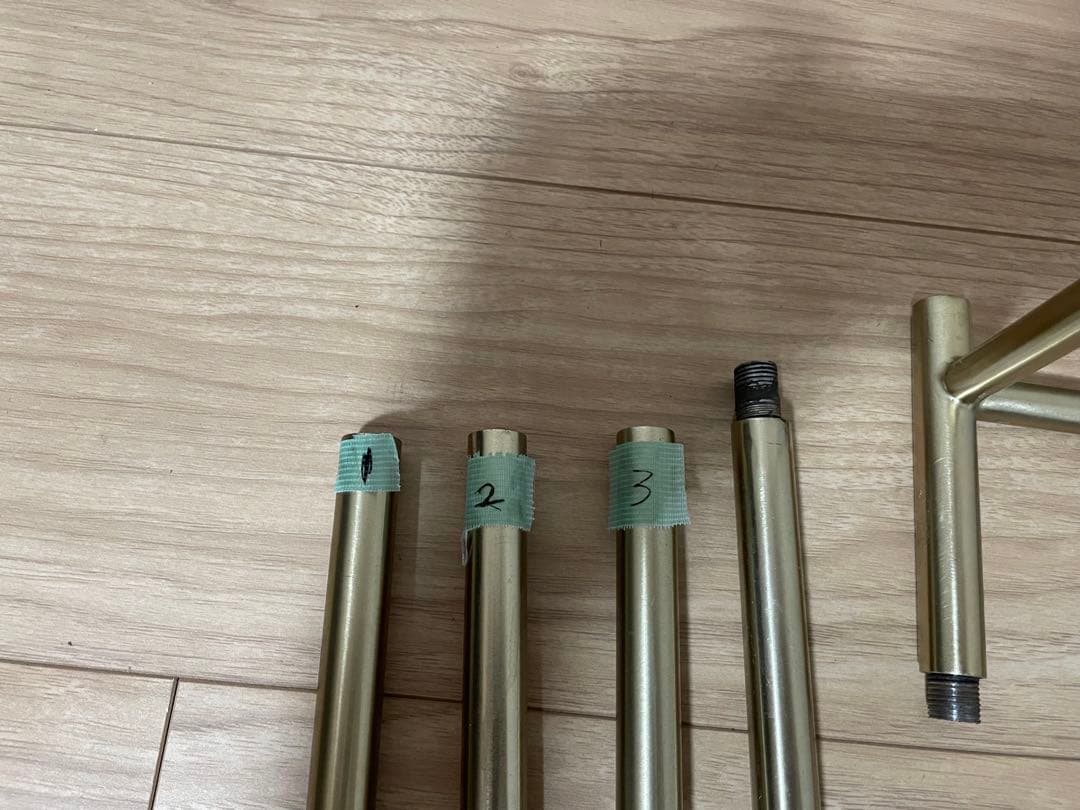 ZARA  円形大理石サイドテーブル